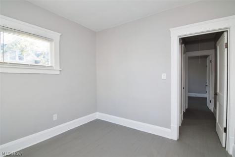 13710 Benwood Avenue Cleveland OH 44105