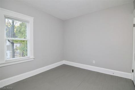 13710 Benwood Avenue Cleveland OH 44105