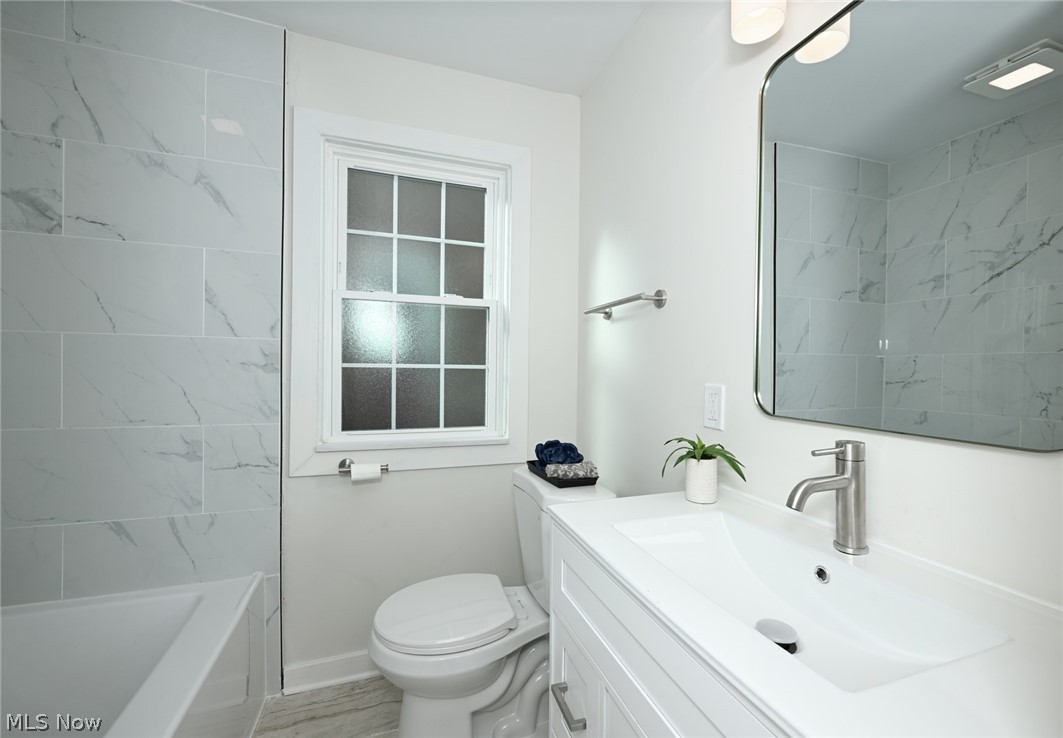 3624 Rolliston Road Shaker Heights OH 44120