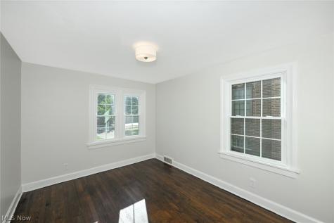 3624 Rolliston Road Shaker Heights OH 44120