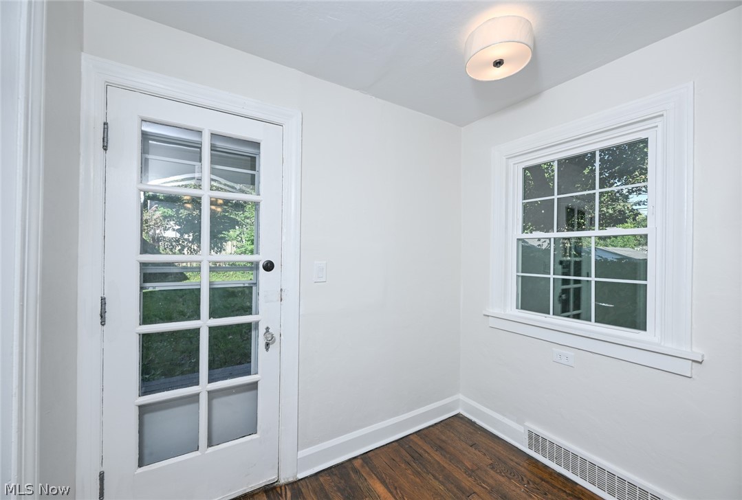 3624 Rolliston Road Shaker Heights OH 44120