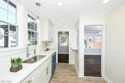 3624 Rolliston Road Shaker Heights OH 44120