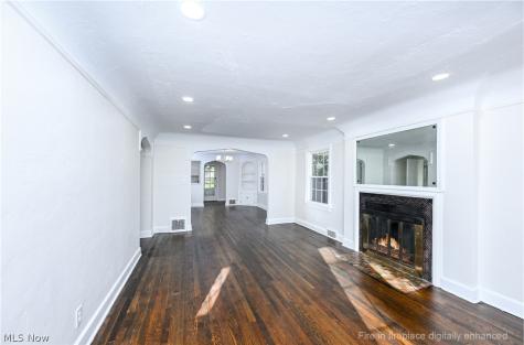 3624 Rolliston Road Shaker Heights OH 44120