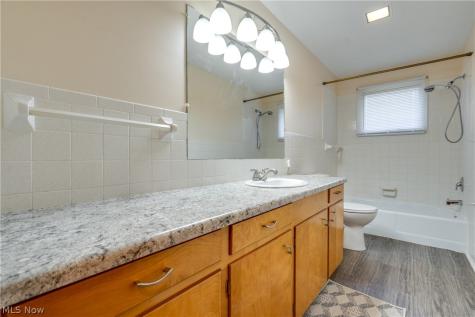 3322 Norman Avenue NW Canton OH 44709