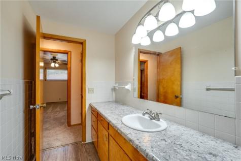 3322 Norman Avenue NW Canton OH 44709