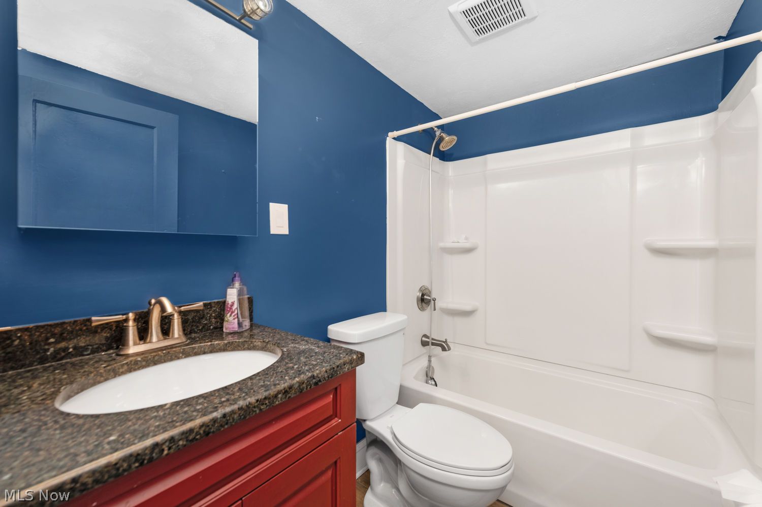 1332 W 105th Street Cleveland OH 44102