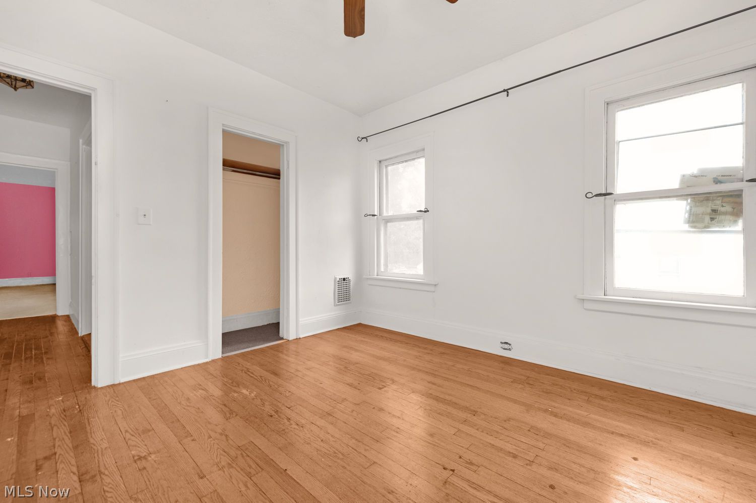 1332 W 105th Street Cleveland OH 44102