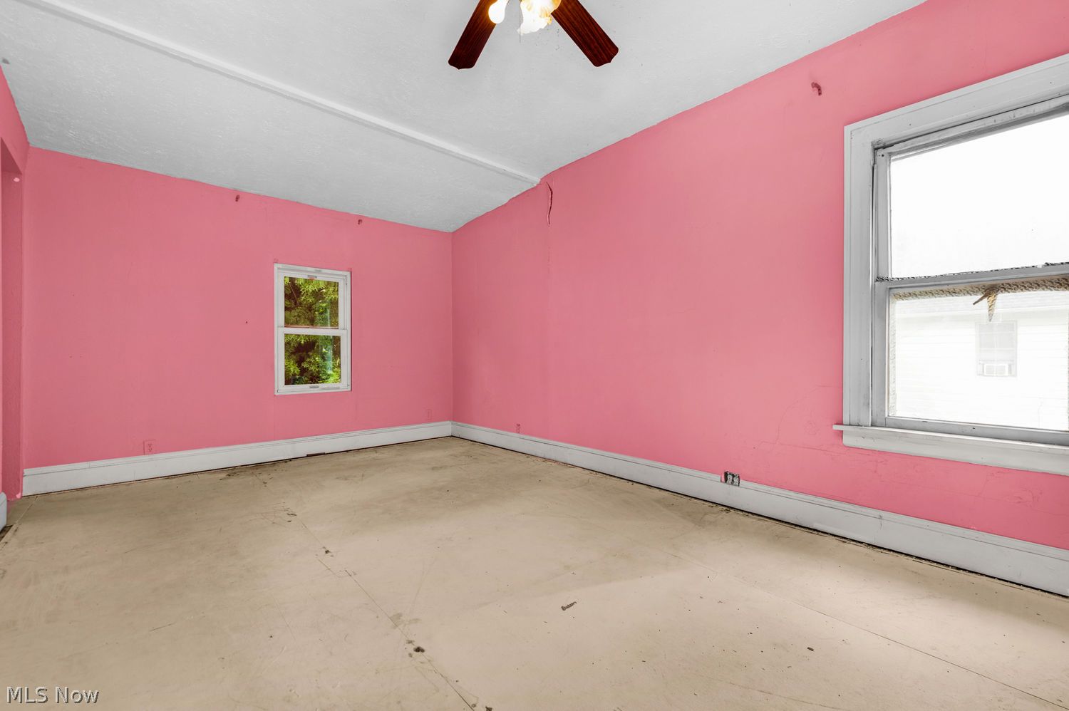1332 W 105th Street Cleveland OH 44102