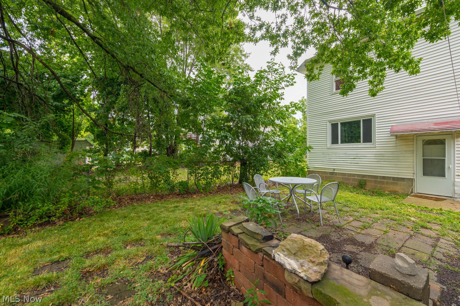 1332 W 105th Street Cleveland OH 44102