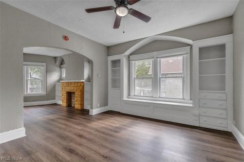13608 Earlwood Road Cleveland OH 44110