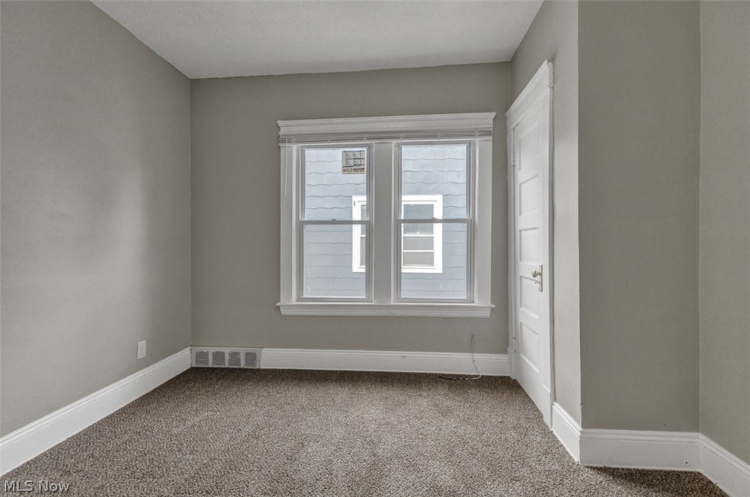 13608 Earlwood Road Cleveland OH 44110