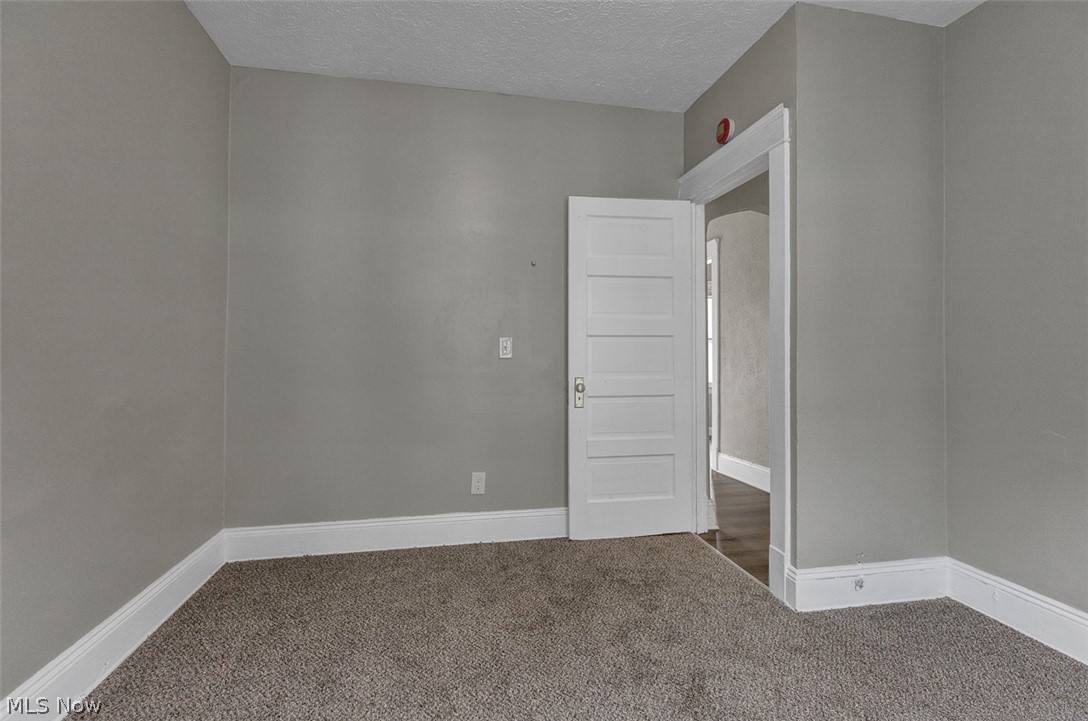 13608 Earlwood Road Cleveland OH 44110
