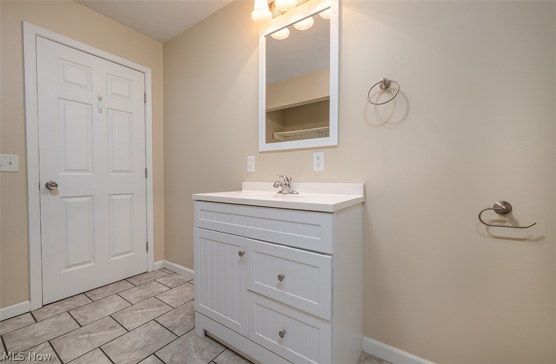 314 - 318 Esther Court NW New Philadelphia OH 44663