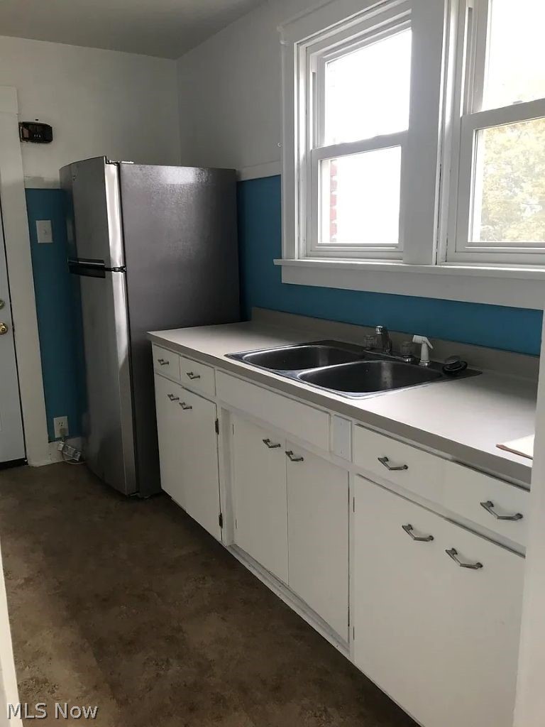 1002 & 1004 Gaston Avenue Cambridge OH 43725