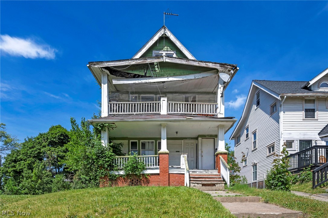1835 Reyburn Road Cleveland OH 44112