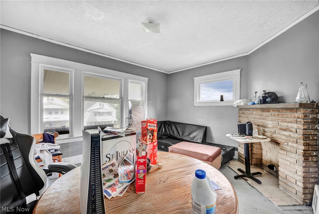 1835 Reyburn Road Cleveland OH 44112