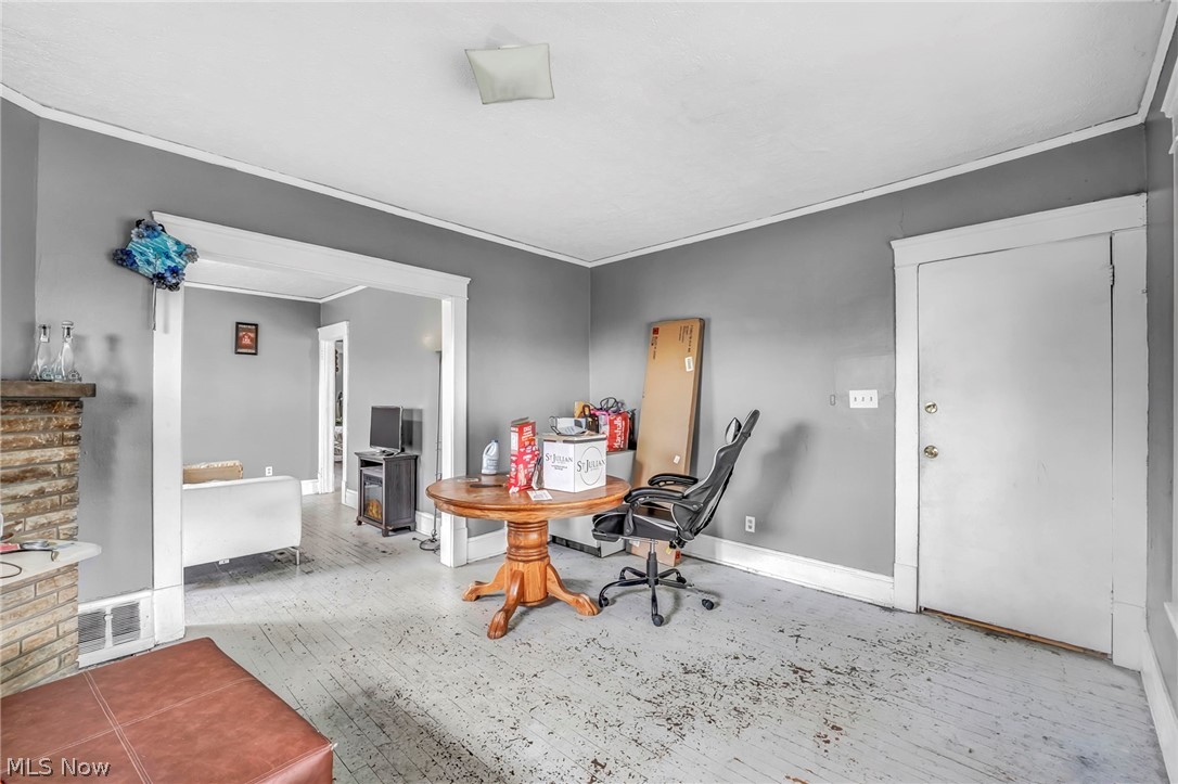 1835 Reyburn Road Cleveland OH 44112