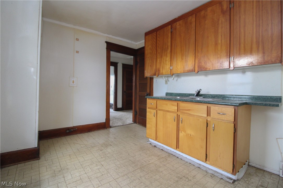 3908 Mahoning Avenue Youngstown OH 44515