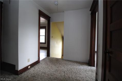 3908 Mahoning Avenue Youngstown OH 44515
