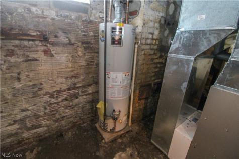 3908 Mahoning Avenue Youngstown OH 44515