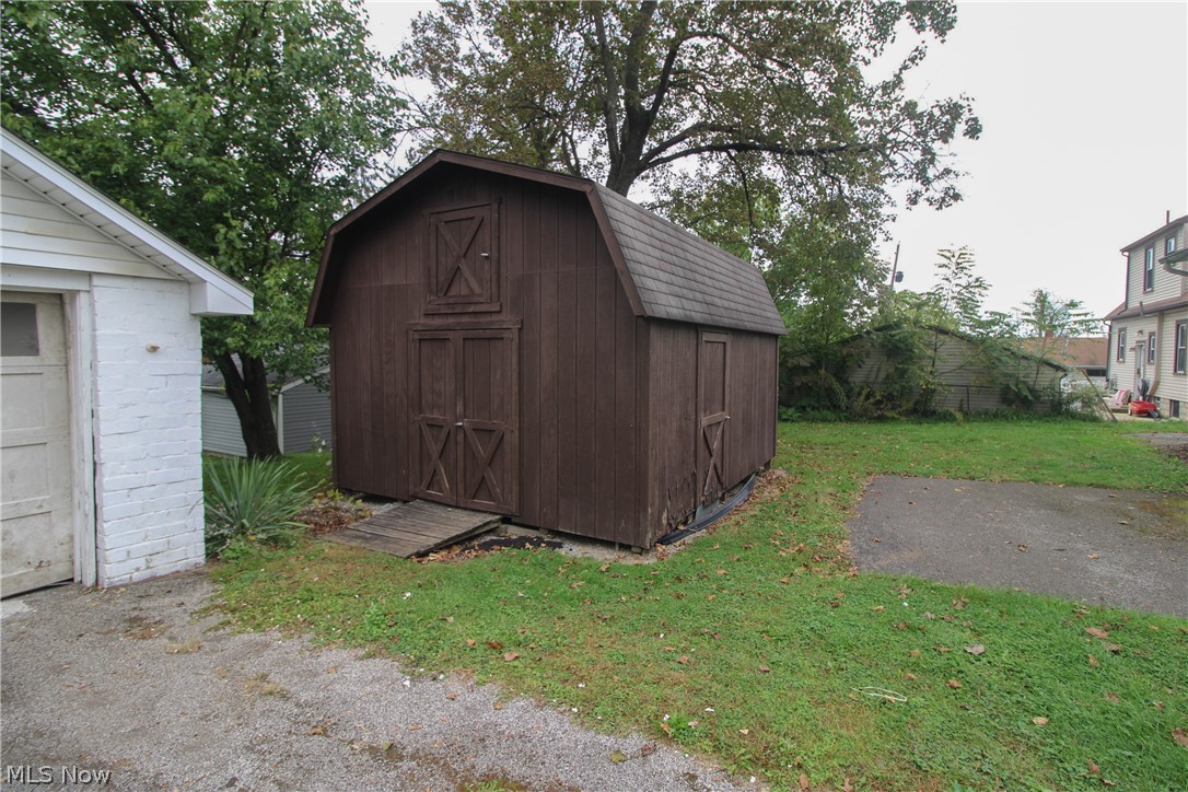 3908 Mahoning Avenue Youngstown OH 44515