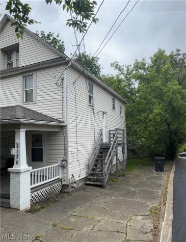 2136 16th Street SW Akron OH 44314