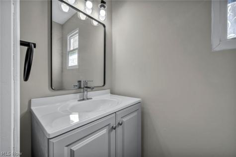 2427 Haverhill Road Twinsburg OH 44087