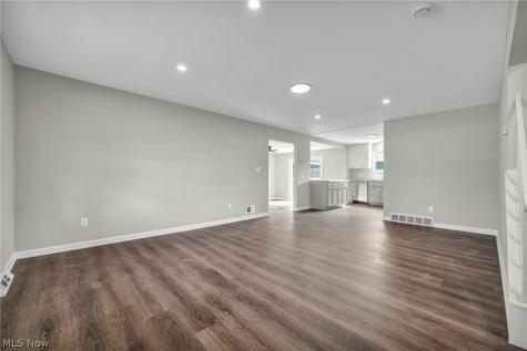 2427 Haverhill Road Twinsburg OH 44087