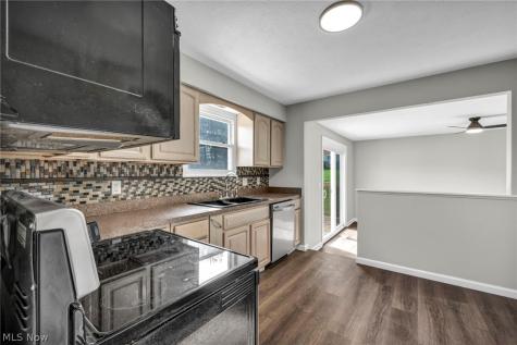 2427 Haverhill Road Twinsburg OH 44087