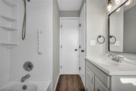 2427 Haverhill Road Twinsburg OH 44087