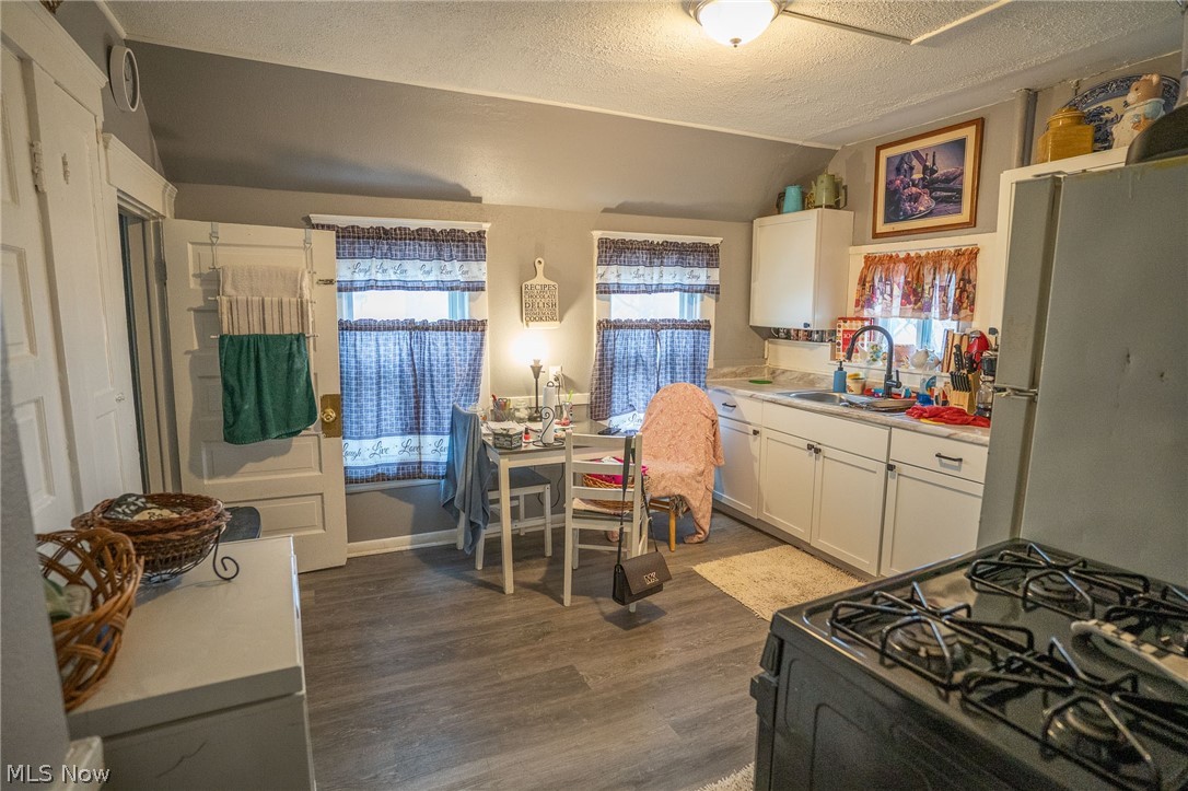 4104 Woburn Avenue Cleveland OH 44109