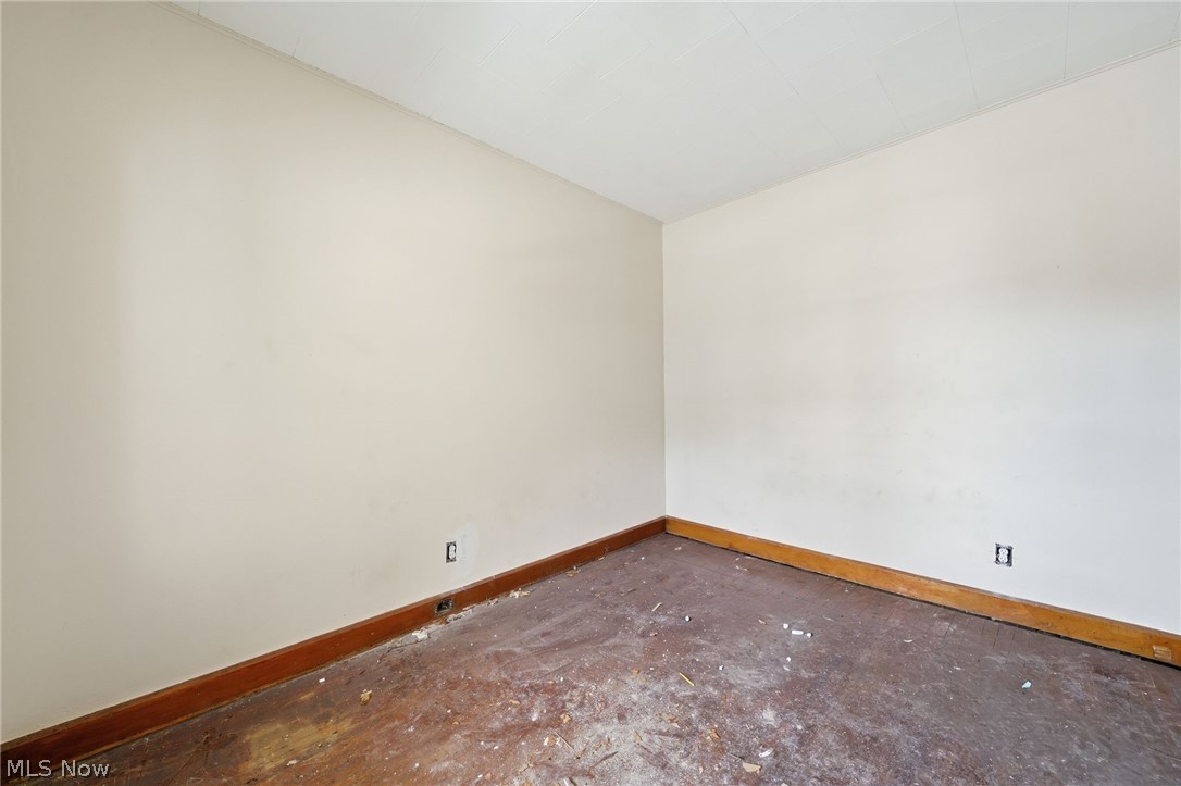 6511 Fullerton Avenue Cleveland OH 44105