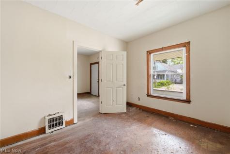 6511 Fullerton Avenue Cleveland OH 44105