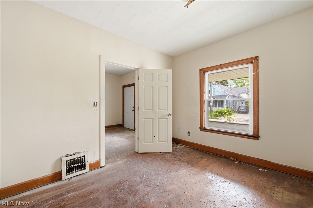 6511 Fullerton Avenue Cleveland OH 44105
