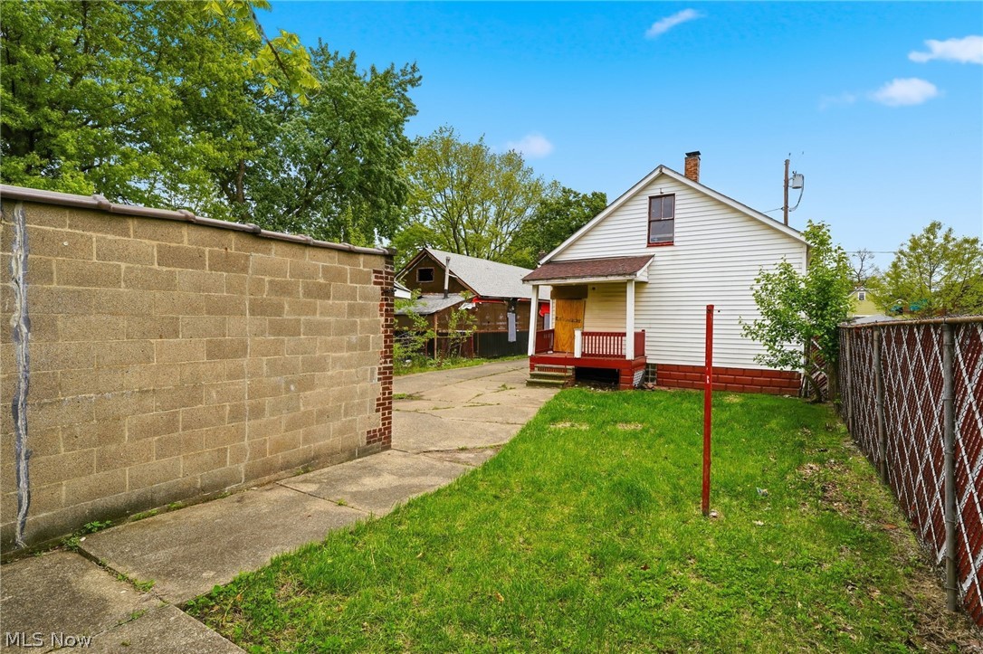 6511 Fullerton Avenue Cleveland OH 44105