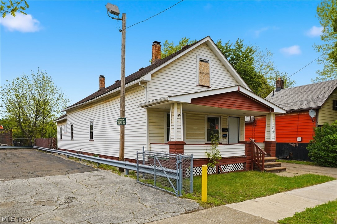 6511 Fullerton Avenue Cleveland OH 44105