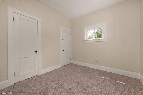 11918 Griffing Avenue Cleveland OH 44120