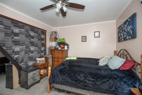 3805 Revere Court Cleveland OH 44109