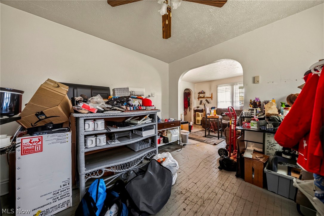 11002 Kinsman Road Cleveland OH 44104