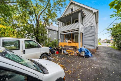 11002 Kinsman Road Cleveland OH 44104