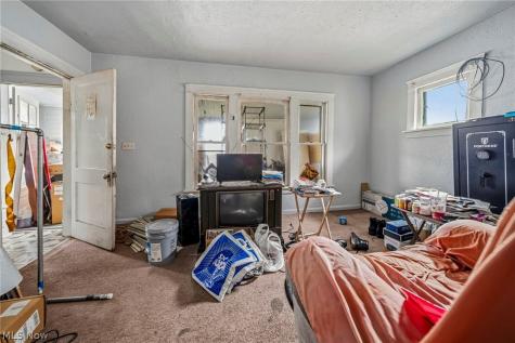 11002 Kinsman Road Cleveland OH 44104