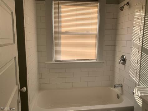 2129 Althen Avenue Cleveland OH 44109