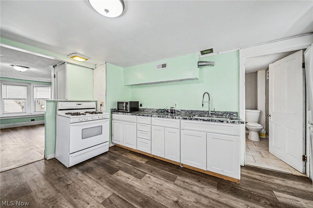 3009 Cypress Avenue Cleveland OH 44109