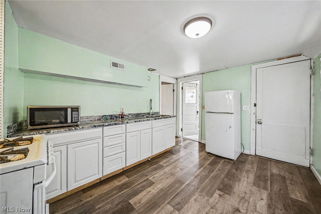 3009 Cypress Avenue Cleveland OH 44109