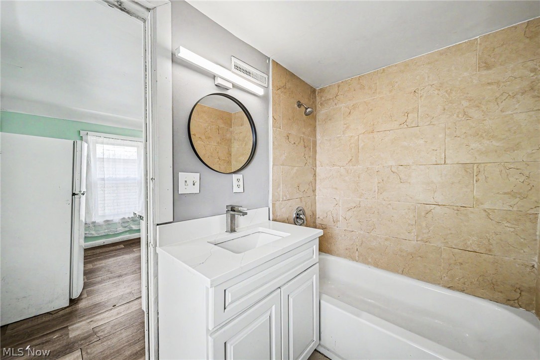3009 Cypress Avenue Cleveland OH 44109