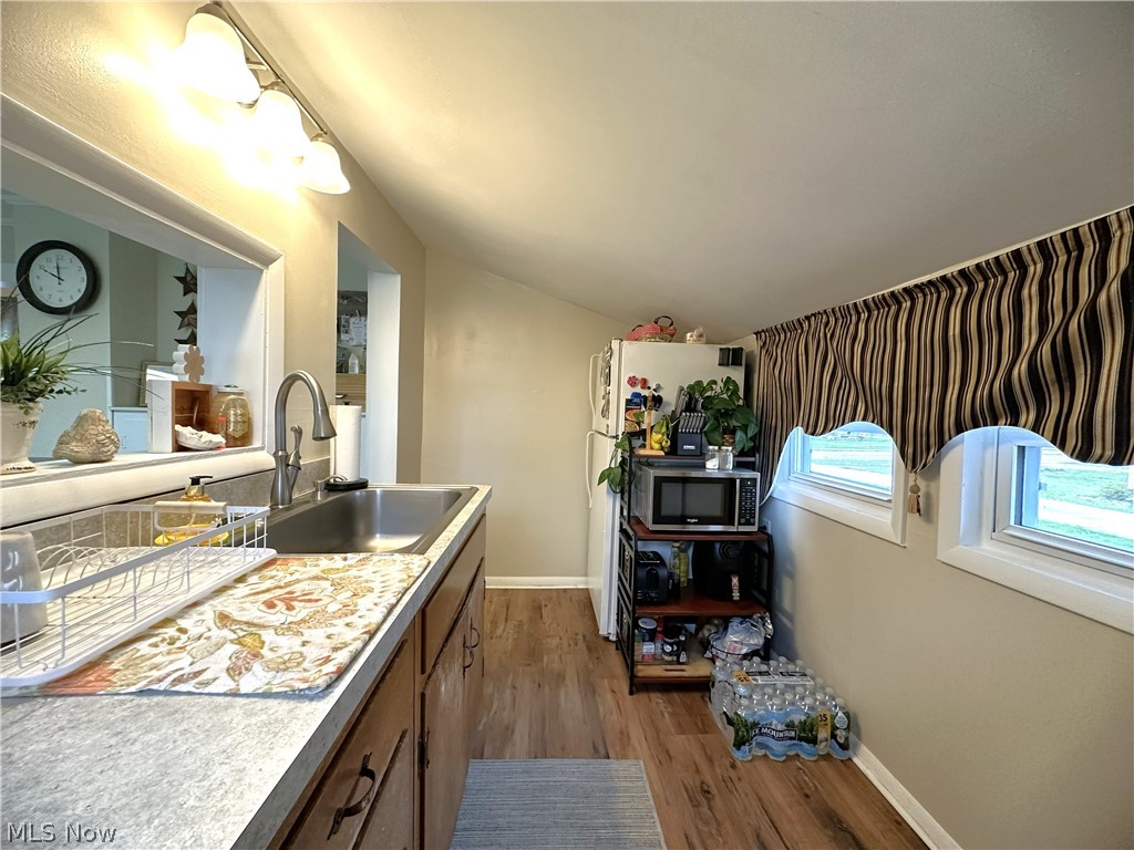 93 W 5th Avenue Berea OH 44017