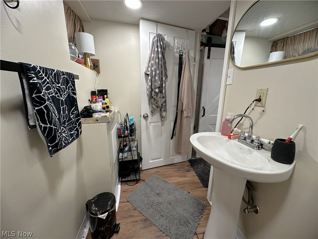 93 W 5th Avenue Berea OH 44017