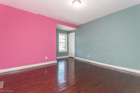 15416 Saranac Road Cleveland OH 44110