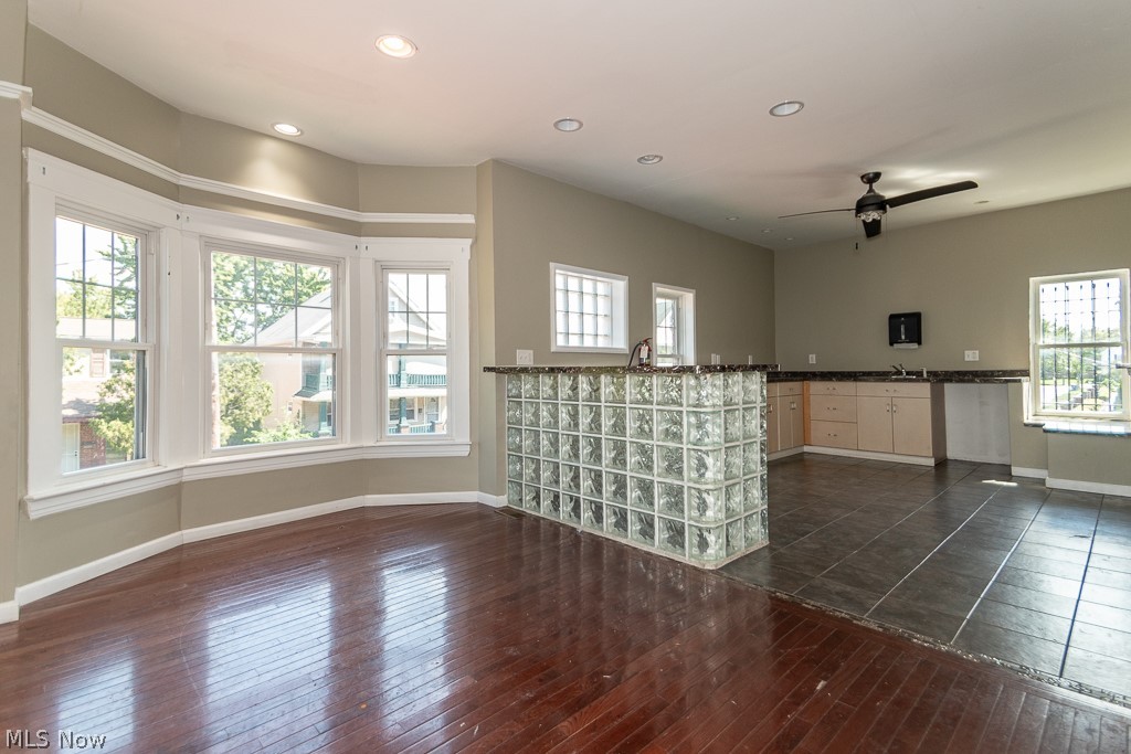 15416 Saranac Road Cleveland OH 44110