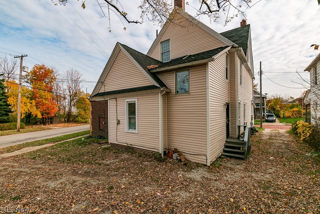 15416 Saranac Road Cleveland OH 44110